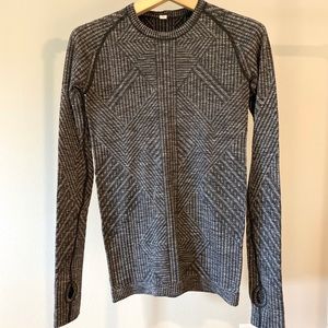 Lululemon Long Sleeve Tee